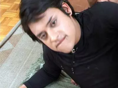 Alter Herr verführt Teen Boy zum Männerfick
